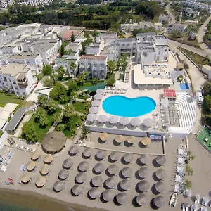 Отель Charm Beach